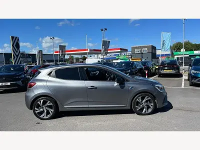 Used Renault Clio RS Line 140 HP (102 kW) 2023 Grey Hatchback