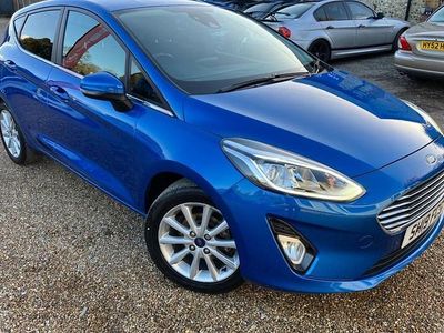 Used Ford Fiesta Titanium 100 HP (73 kW) 2019 Blue Hatchback