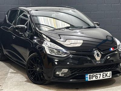 Used Renault Clio IV Trophy 220 HP (161 kW) 2018 Black Hatchback