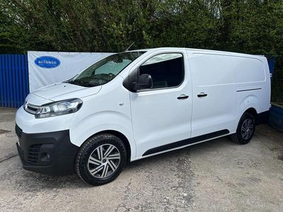 Używany Citroën Dispatch 2021 Biały Minivan