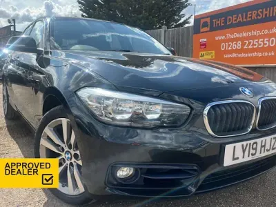 Used BMW 118 Sport Line 136 HP (100 kW) 2019 Black Hatchback