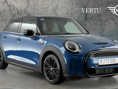 Used Mini Cooper S Exclusive 178 HP (130 kW) 2022 Hatchback