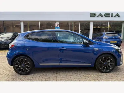 Gebraucht Renault Clio V Esprit Alpine 143 PS (105 kW) 2025 Blau Kleinwagen