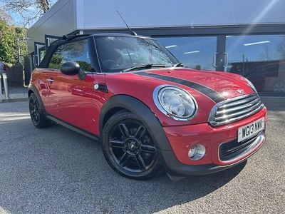 Begagnad Mini ONE 2013 Röd Halvkombi