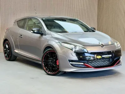 Used Renault Mégane Coupé 265 HP (194 kW) 2013 Grey Coupe