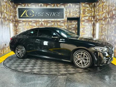 Używany Mercedes E220