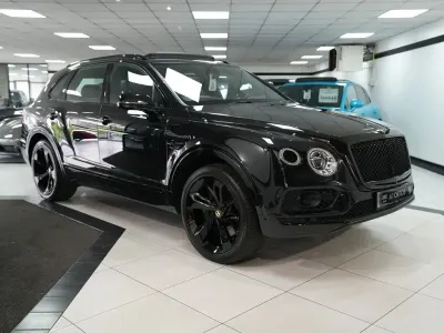 Used Bentley Bentayga 550 HP (404 kW) 2019 Black SUV