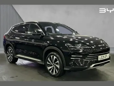 Used BYD Seal U Comfort 218 HP (160 kW) 2025 Black SUV