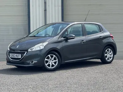 Begagnad Peugeot 208