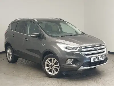 Begagnad Ford Kuga Titanium 120 HK (88 kW) 2018 Grå SUV