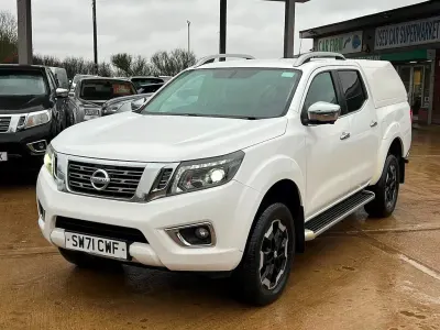 Usado Nissan Navara Tekna 190 HP (139 kW) 2021 Branco Pickup