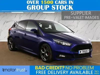 Używany Ford Focus ST 250 KM (183 kW) 2015 Niebieski Hatchback
