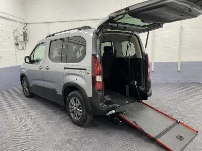 Used Peugeot Rifter