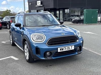 Używany Mini Cooper Countryman Classic 134 KM (98 kW) 2021 Niebieski SUV