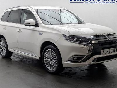 Used Mitsubishi Outlander P-HEV 177 HP (130 kW) 2019 White Estate