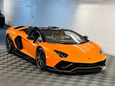 Lamborghini Aventador