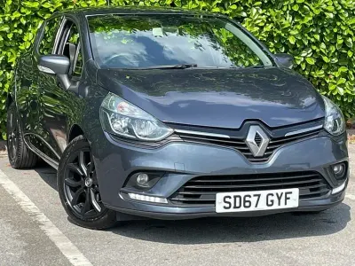 Used Renault Clio Dynamique 75 HP (55 kW) 2017 Grey Hatchback