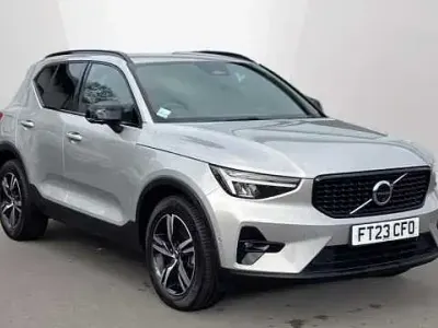 Usado Volvo XC40 Plus 161 HP (118 kW) 2024 SUV