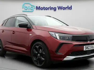 Used Vauxhall Grandland X Ultimate 131 HP (96 kW) 2023 Red SUV