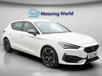 Usado Cupra Leon VZ3 300 CV (220 kW) 2023 Blanco Utilitario