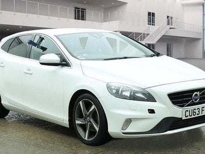 Used Volvo V40 R-Design 2013 White Hatchback