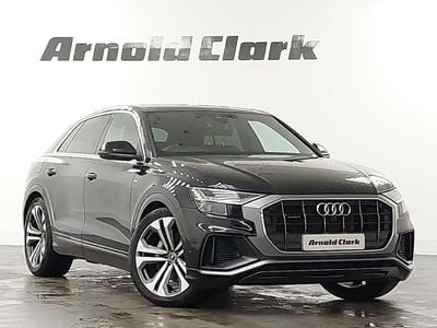 Used Audi Q8 Comfort 340 HP (250 kW) 2022 Black SUV
