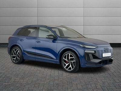 Begagnad Audi Q6 e-tron Advanced 284 kW (387 HK) 2024 Blå SUV