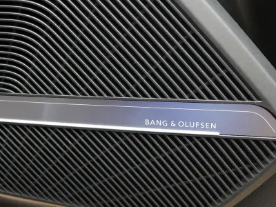Used Audi Q5 S-Line 299 HP (219 kW) 2021 Daytona grey SUV