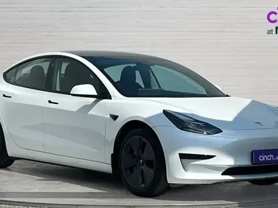 Used Tesla Model 3 RWD 208 kW (283 HP) 2022 White Sedan