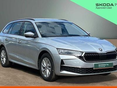 Begagnad Skoda Octavia SE Technology 150 HK (110 kW) 2025 Silver Kombi