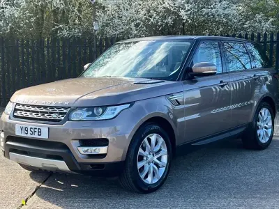 Używany Land Rover Range Rover HSE 275 KM (202 kW) 2015 SUV