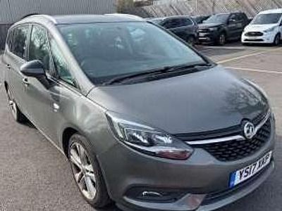 Second-hand Vauxhall Zafira SRi 170 CP (125 kW) 2017 Gri Monovolum