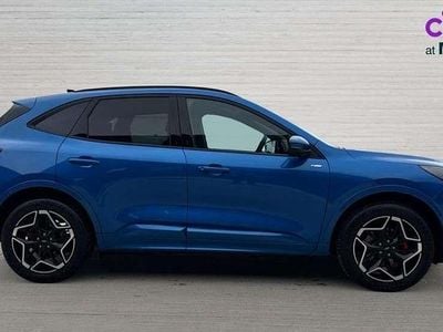 Second-hand Ford Kuga ST-Line X 243 CP (178 kW) 2024 Albastru SUV