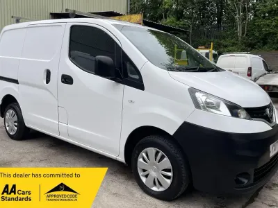 Used Nissan NV200 Acenta 90 HP (66 kW) 2017 White MPV