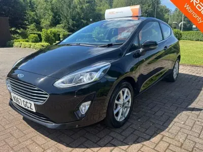 Used Ford Fiesta Zetec 70 HP (51 kW) 2018 Black Hatchback