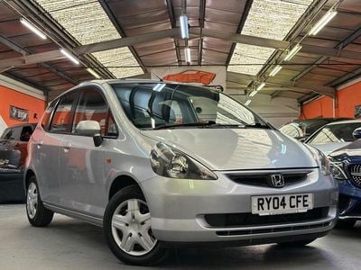 Used Honda Jazz SE 83 HP (61 kW) 2004 Silver Hatchback