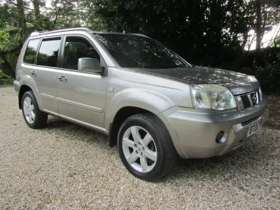 Used Nissan X-Trail 136 HP (100 kW) 2006 Metallicsilver SUV