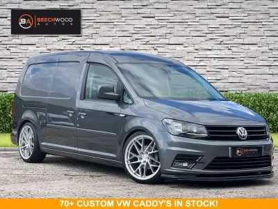 Usado VW Caddy Highline 101 HP (74 kW) 2018 Cinzento Monovolume
