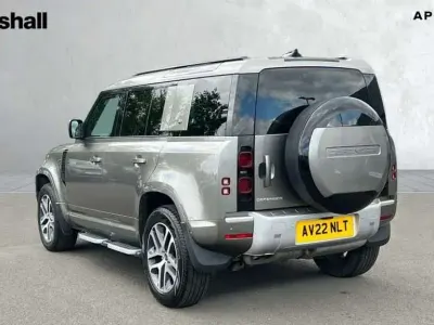 Used Land Rover Defender 249 HP (183 kW) 2022 Silver SUV