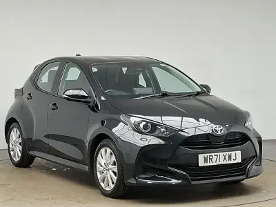Used Toyota Yaris 116 HP (85 kW) 2021 Black Hatchback