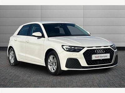 Used Audi A1 Design 94 HP (69 kW) 2022 White Hatchback