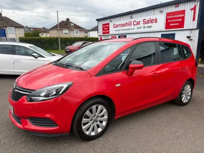 Second-hand Vauxhall Zafira Design Edition 140 CP (102 kW) 2017 Roșu Monovolum