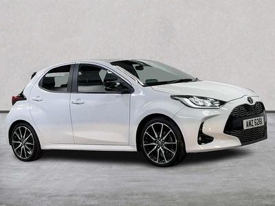 Used Toyota Yaris Hybrid Sport 116 HP (85 kW) 2023 White Hatchback