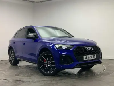 Used Audi Q5 Comfort 261 HP (191 kW) 2022 Blue SUV