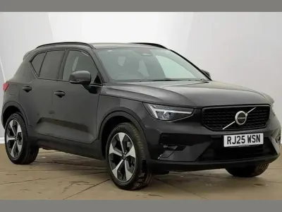 Used Volvo XC40 Plus 161 HP (118 kW) 2025 Black SUV
