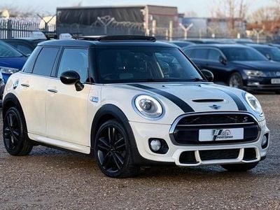 White Used 2016 Mini Cooper S Hatch Hatchback | £8,499 (Fair price)