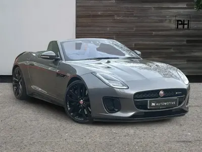 Usado Jaguar F-Type R-Dynamic 380 HP (279 kW) 2018 Cinzento Cabrios
