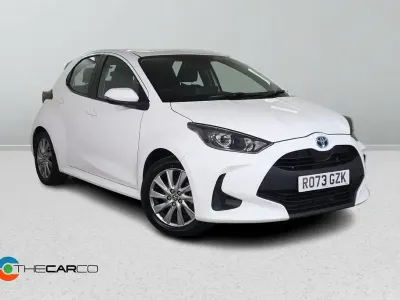 Used Toyota Yaris Hybrid 2023 White Hatchback