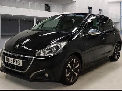 Used Peugeot 208 2019 Black Hatchback
