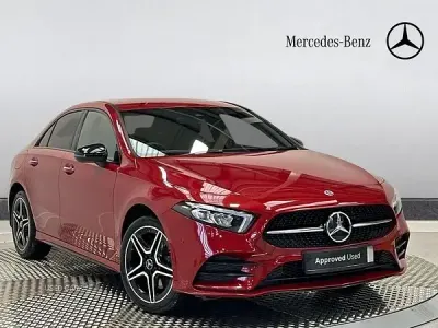 Usado Mercedes A250 AMG Line Premium 218 HP (160 kW) 2022 Vermelho Sedan